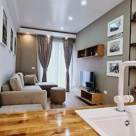 Gled Apartment Tirana